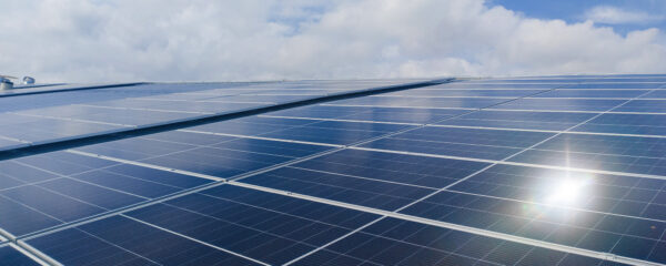 X3 HOME PAGE BANNERS BREAKS_0002_HPS-Back-Up-Solar-Power-Banner